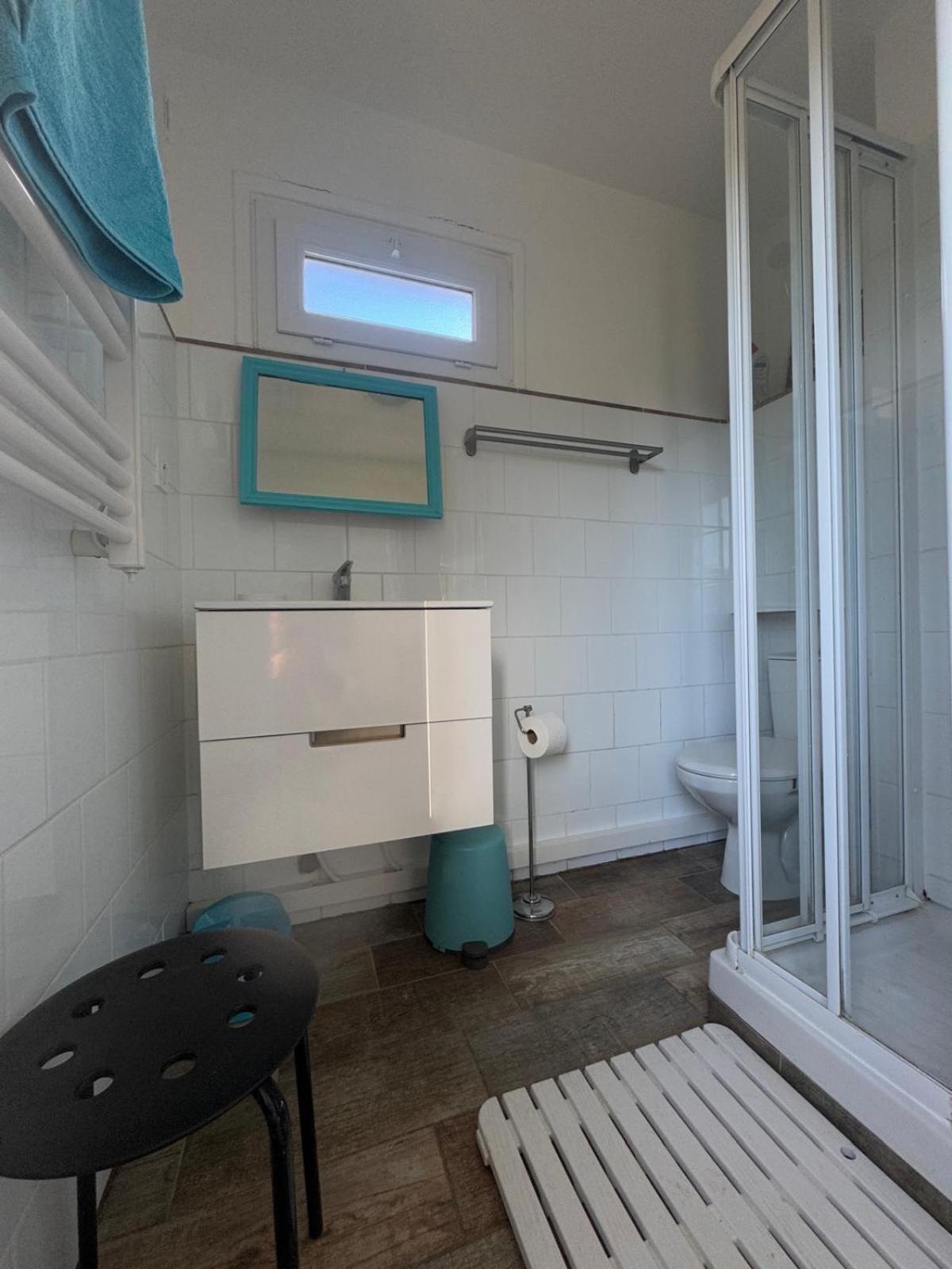 Le Club Des Cigales Apartment Hyeres Exterior photo